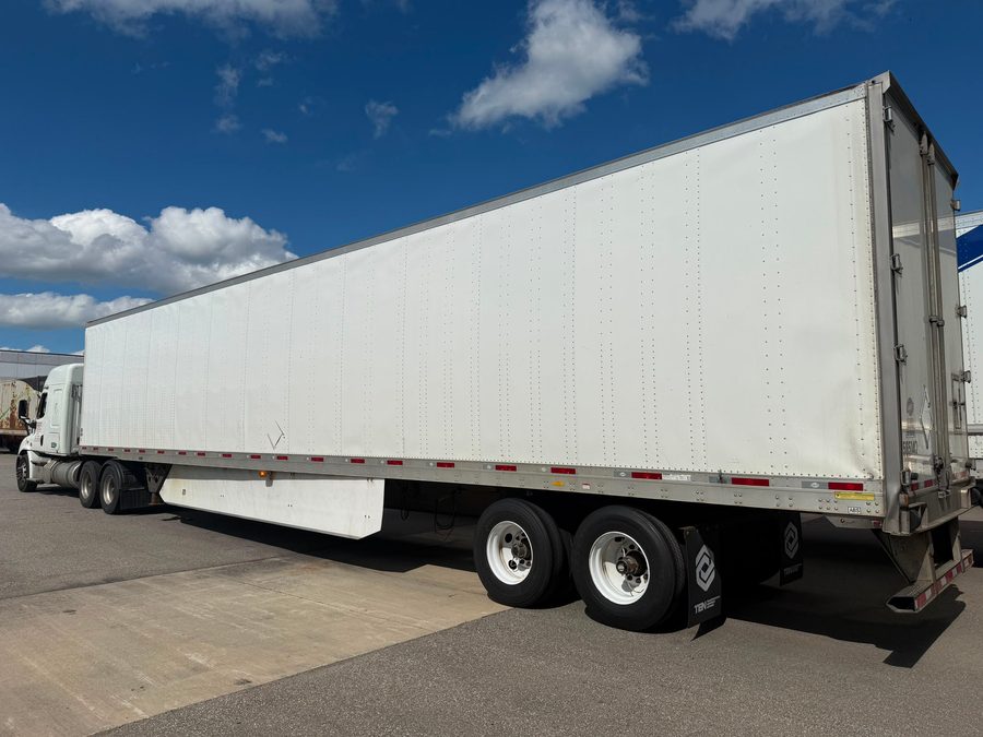 53' dry van trailer